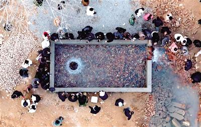 郑州西南部多处水脉“苏醒”