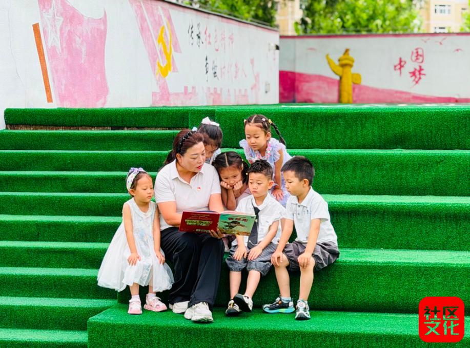 杨小芳：深耕幼教三十载 红心灼灼育新苗